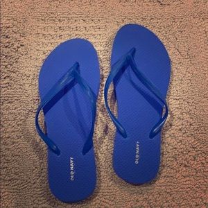 BUNDLE OF TWO pairs of flip flops!